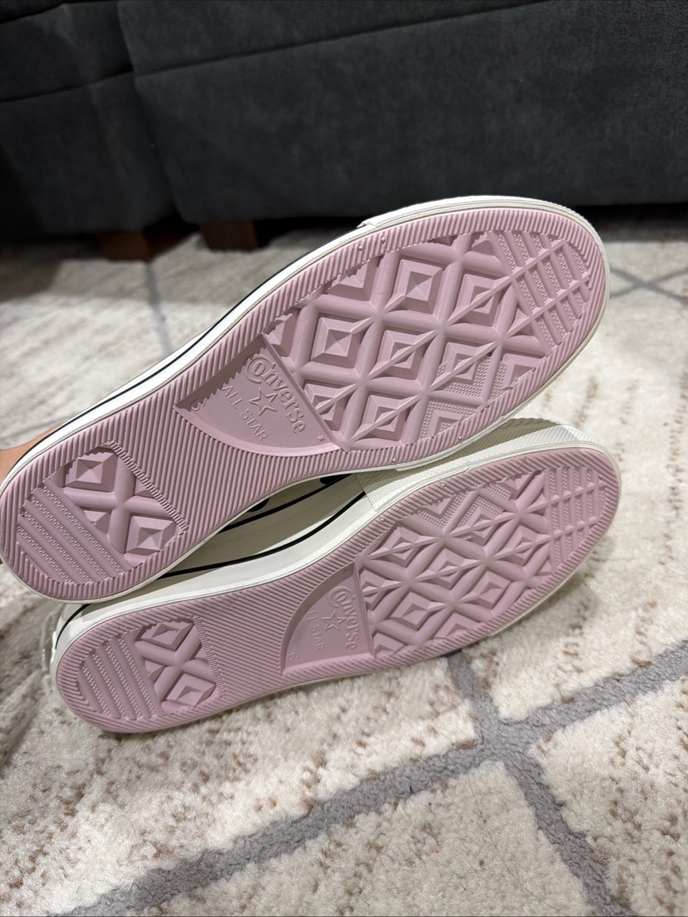 Converse Chuck Taylor All Star Lift Platform Low Shoes Polka Dots Women’s Size 8 - Picture 6 of 8